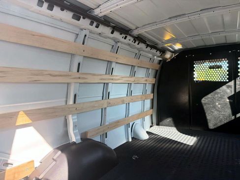 Used 2025 Chevrolet Express 2500 w/ Driver Convenience Package RWD image 8