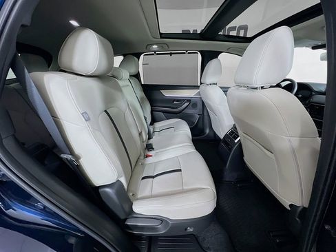 Certified 2025 MAZDA CX-90 Plug-In Hybrid w/Premium Sport image 34