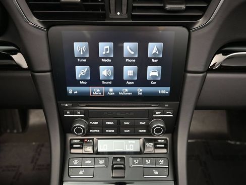Certified 2019 Porsche 911 Speedster RWD image 10