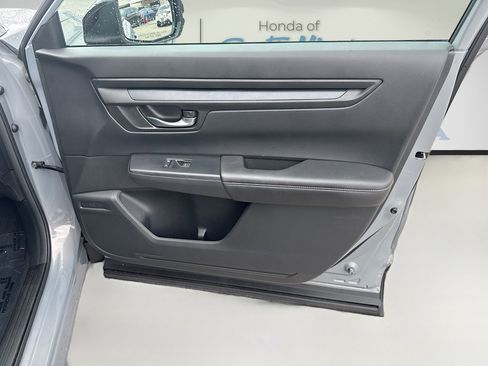 Certified 2023 Honda CR-V Sport image 33