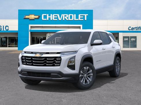 New 2026 Chevrolet Equinox LT w/ Convenience Package II AWD/4WD image 7