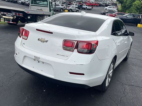 Used 2015 Chevrolet Malibu LT FWD image 5
