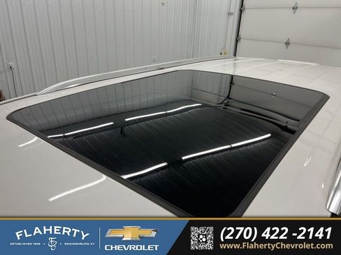 Used 2024 Chevrolet Tahoe High Country image 35