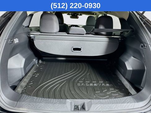 Certified 2025 Subaru Crosstrek 2.0i Premium image 32