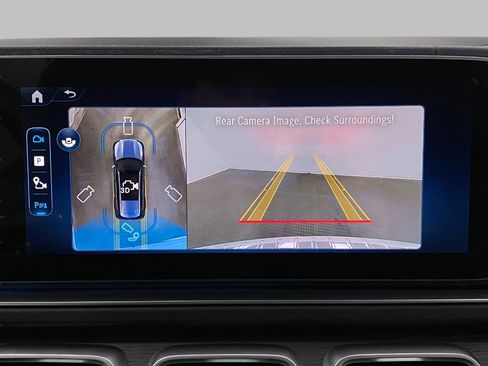 New 2026 Mercedes-Benz GLS 450 4MATIC image 25