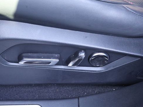 Used 2023 Acura RDX A-Spec image 11