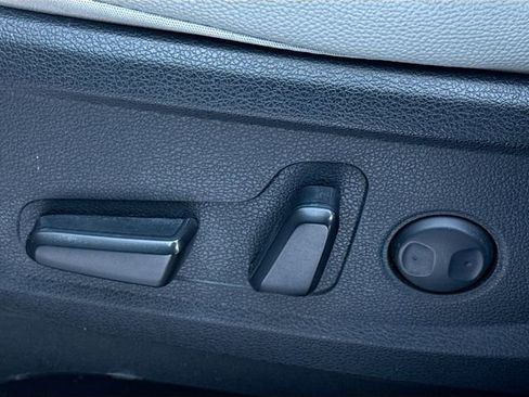 Used 2022 Hyundai Palisade SEL w/ Premium Package image 8