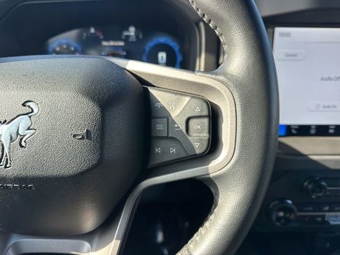 Used 2025 Ford Bronco Big Bend image 14