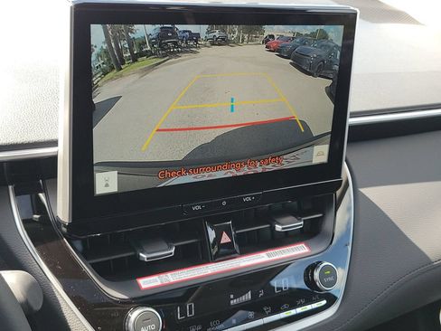 New 2026 Toyota Corolla Cross XLE w/ Convenience Package FWD image 15