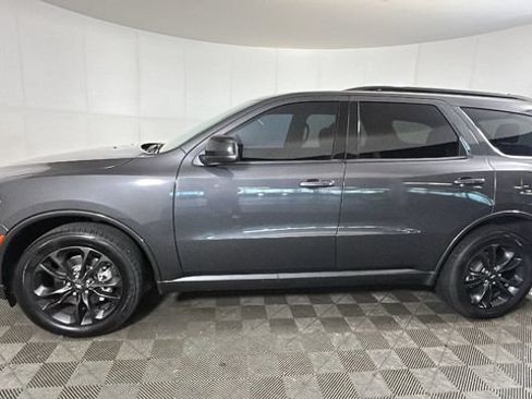 Used 2024 Dodge Durango GT w/ Blacktop Package AWD/4WD image 5