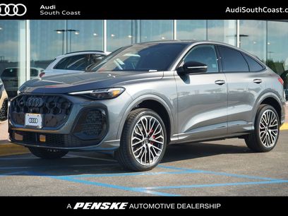 New 2025 Audi SQ5 Prestige