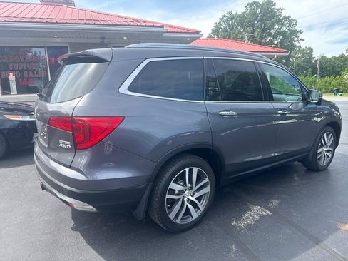 Used 2016 Honda Pilot Touring image 7