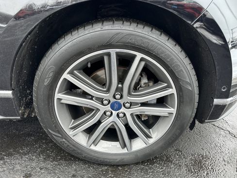 Used 2019 Ford Edge Titanium w/ Equipment Group 301A image 13