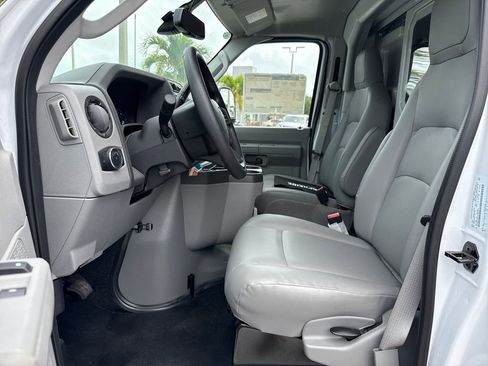 New 2026 Ford E-350 and Econoline 350 Super Duty w/ Power Equipment Group RWD image 18