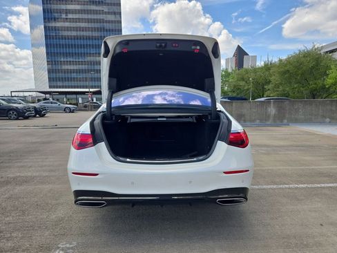 Used 2023 Mercedes-Benz S 580 4MATIC Sedan image 6