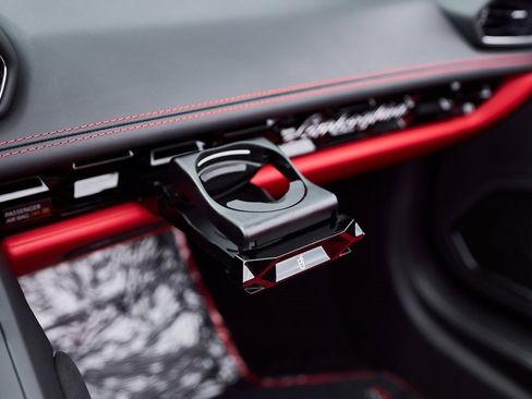 Used 2021 Lamborghini Huracan EVO image 64