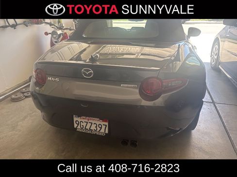Used 2022 MAZDA MX-5 Miata Grand Touring w/ Weather Package RWD image 2