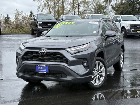 Used 2025 Toyota RAV4 XLE Premium w/ Weather Package AWD/4WD image 1