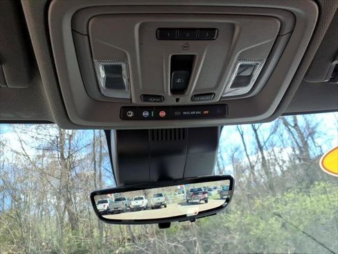 Used 2023 Chevrolet Silverado 1500 LTZ w/ Technology Package AWD/4WD image 20