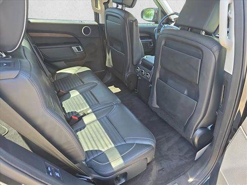 Used 2020 Land Rover Discovery HSE Luxury AWD/4WD image 11