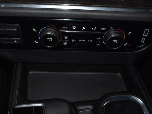 Used 2024 Chevrolet Silverado 1500 RST image 25