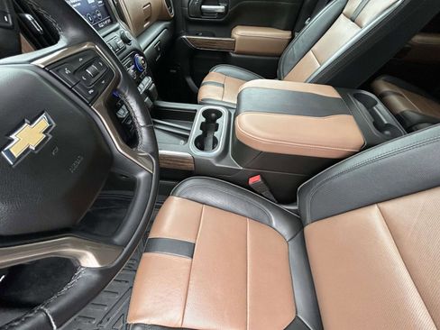 Used 2023 Chevrolet Silverado 3500 High Country w/ Z71 Off-Road Package image 10