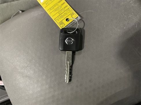 Used 2014 Nissan Frontier S image 30