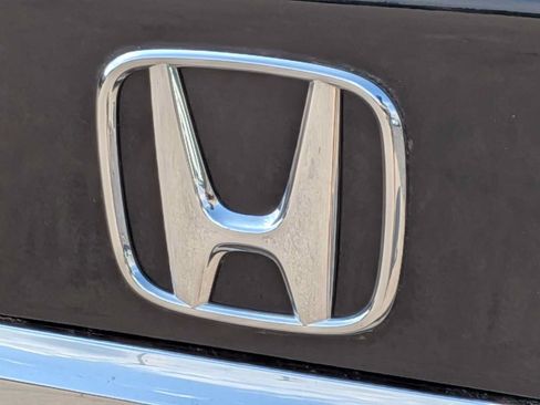 Used 2010 Honda Civic EX-L image 11