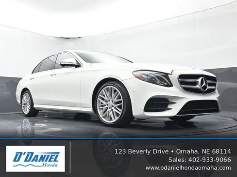 Used 2019 Mercedes-Benz E 300 4MATIC image 14