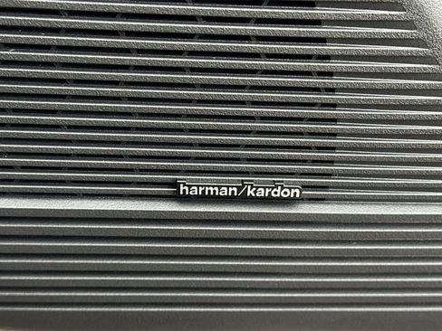 New 2026 Subaru Outback Limited XT image 21