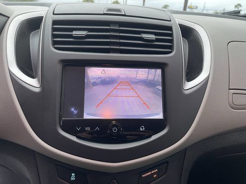 Used 2016 Chevrolet Trax LS image 11