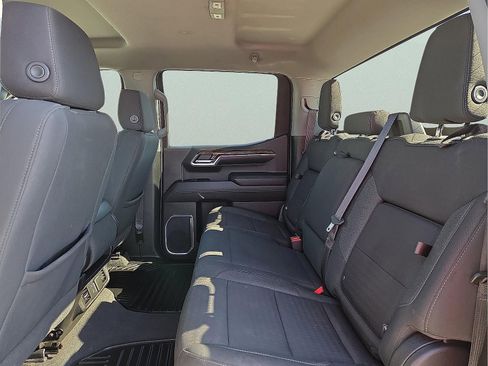 Used 2022 GMC Sierra 1500 Elevation w/ LPO, Elevation Black Package image 10