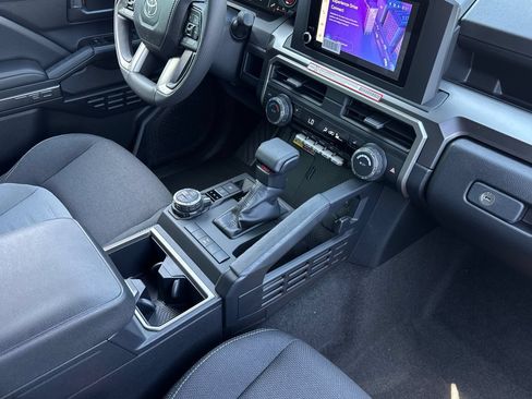 New 2026 Toyota 4Runner TRD Off-Road AWD/4WD image 19
