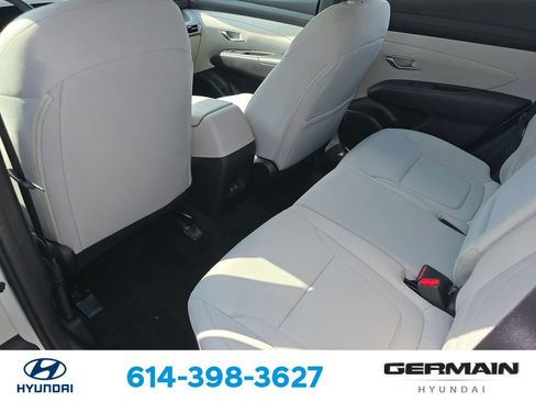 Certified 2025 Hyundai Tucson SE FWD image 20