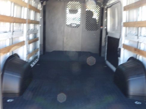 Used 2025 RAM ProMaster 2500 w/ U-Haul Equipment Group FWD image 27