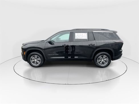 New 2026 Chevrolet Traverse LT image 5