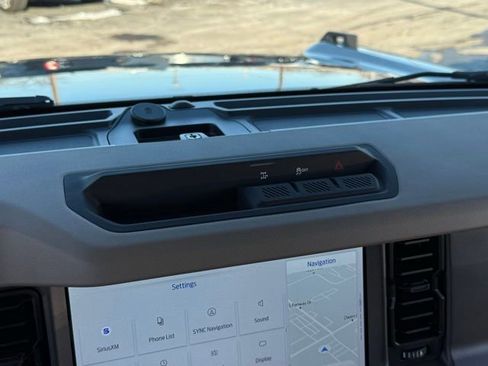 Certified 2025 Ford Bronco Big Bend image 22