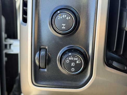 Used 2017 GMC Sierra 2500 Denali w/ Duramax Plus Package image 24