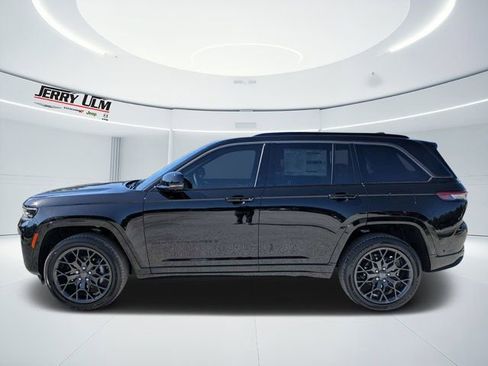 New 2026 Jeep Grand Cherokee Summit w/ Obsidian Package AWD/4WD image 6