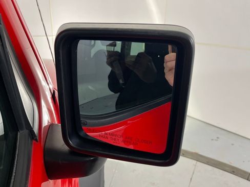 Used 2018 Jeep Wrangler Unlimited Sport S image 45