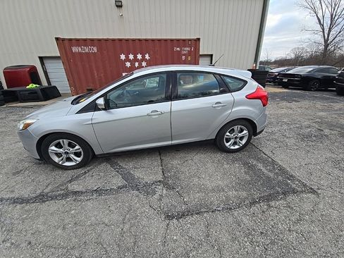 Used 2013 Ford Focus SE image 3