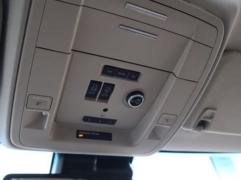 Used 2020 GMC Yukon XL SLT w/ Open Road Package image 21