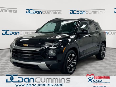 Used 2023 Chevrolet TrailBlazer LT w/ Convenience Package FWD image 1