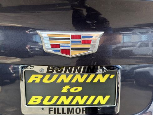 Used 2023 Cadillac XT4 Premium Luxury image 40