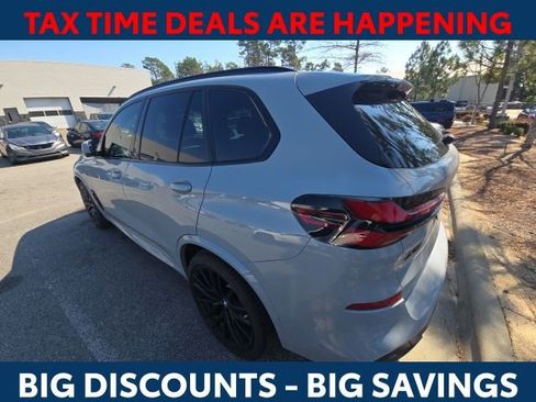 Used 2024 BMW X5 xDrive40i w/ M Sport Package image 6