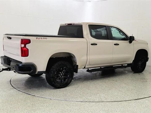 Used 2026 Chevrolet Silverado 1500 Custom Trail Boss AWD/4WD image 7