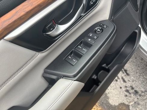 Certified 2020 Honda CR-V EX-L image 11