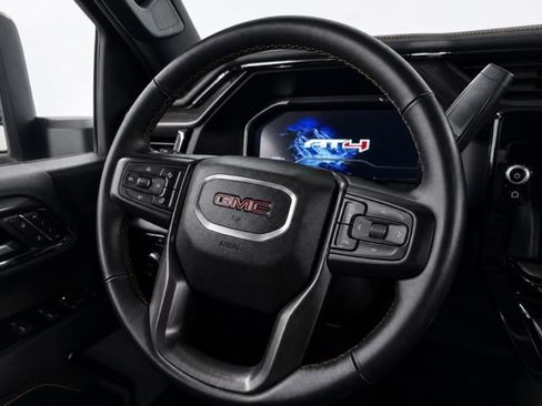 Used 2024 GMC Sierra 2500 AT4 w/ Technology Package AWD/4WD image 24