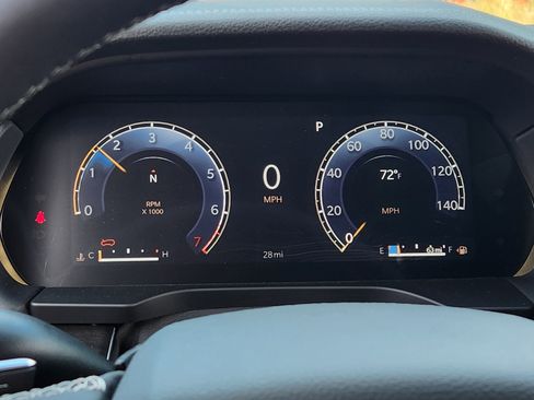 New 2025 Jeep Grand Cherokee Limited w/ Black Appearance Package image 25