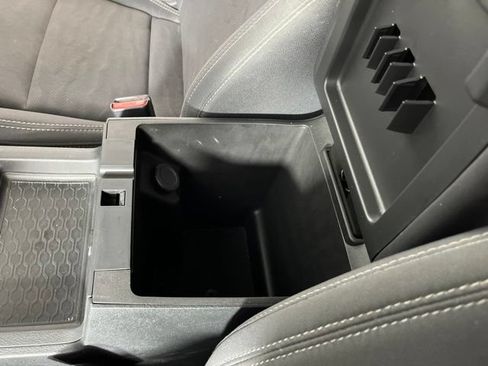 Used 2022 Nissan Frontier SV RWD image 30